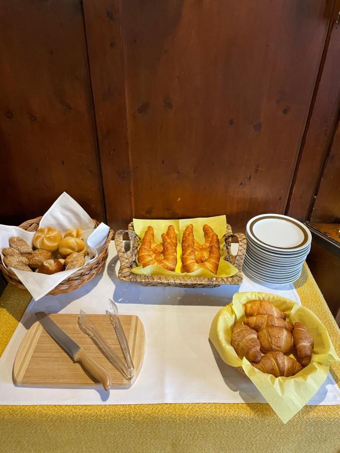 斯卡尔尼茨Goldener Adler住宿加早餐旅馆 外观 照片